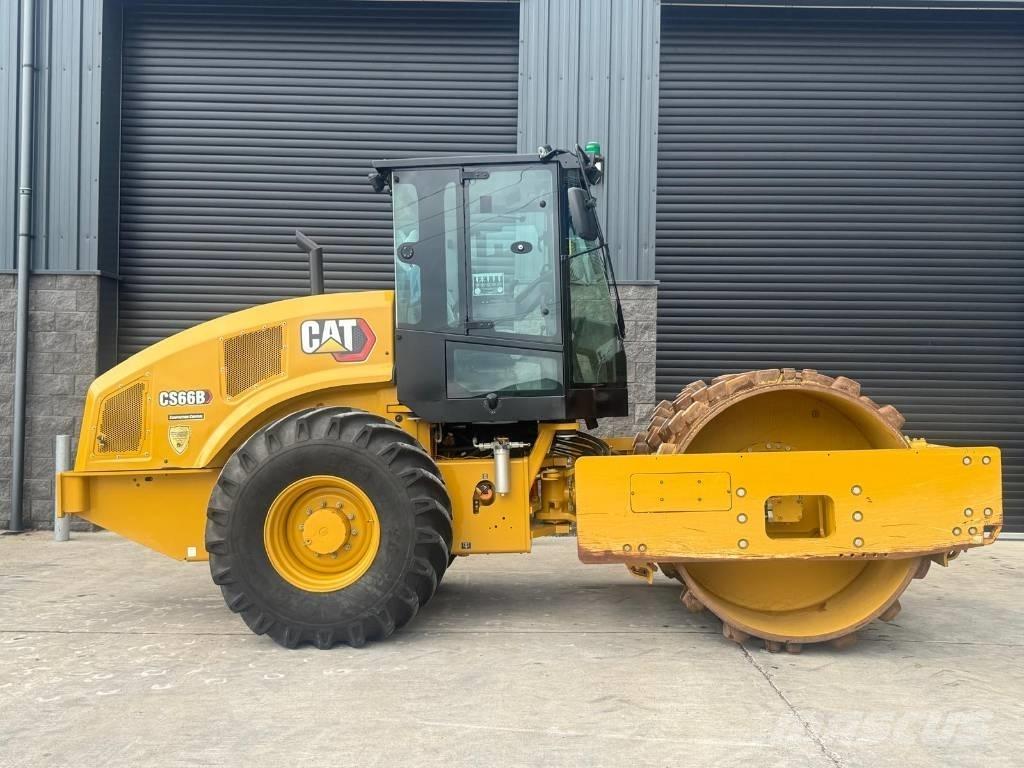 CAT CS 66 B Грунтові котки