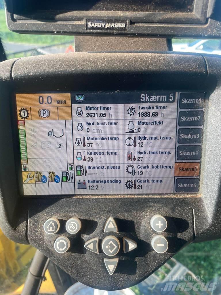 New Holland CX 8090 Зернозбиральні комбайни