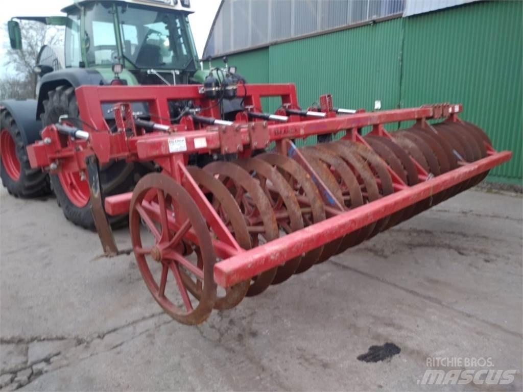 Baarck CC 400 Інші землеоброблювальні машини і додаткове обладнання