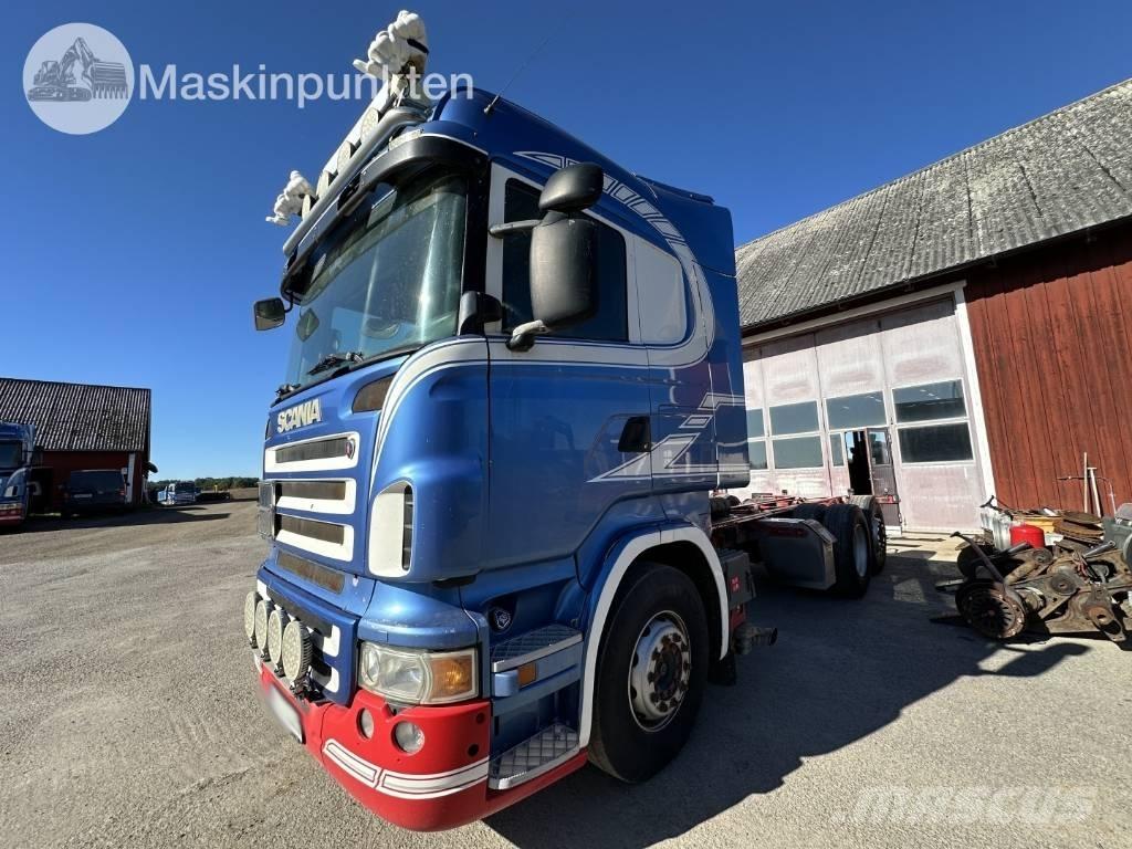 Scania R 560 LB Шасі з кабіною