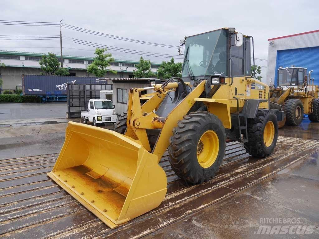 Komatsu WA100-5 Фронтальні навантажувачі