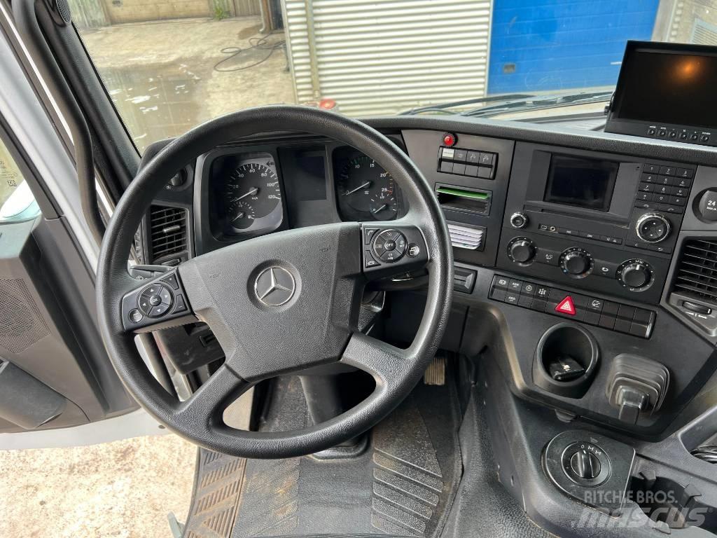 Mercedes-Benz 3246 Автокрани
