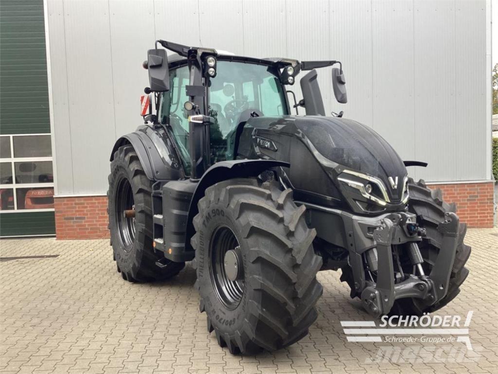 Valtra Q 305 Трактори