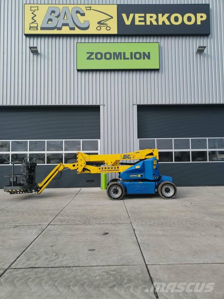 JLG M 450 AJ Колінчаті підйомники