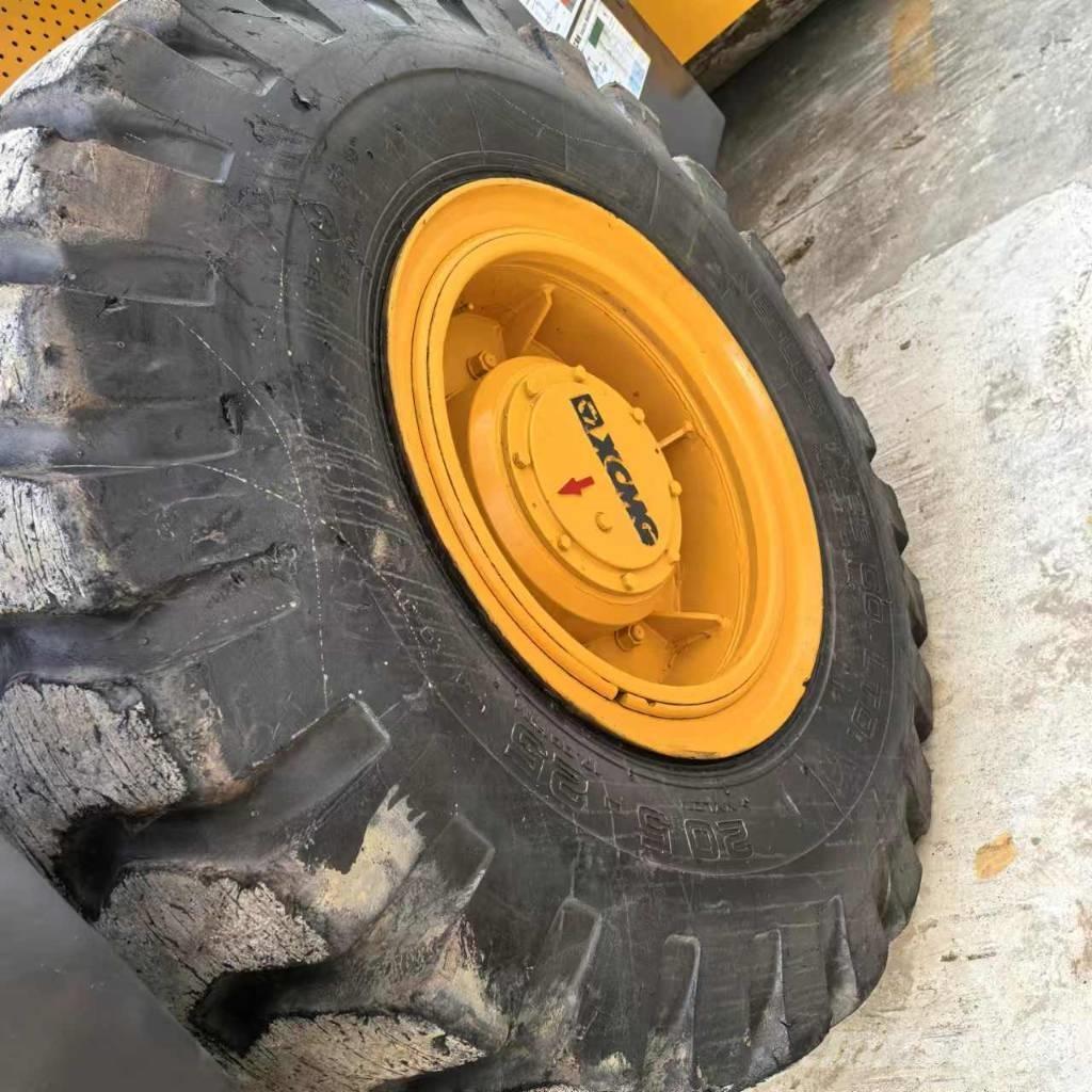 XCMG XS 223 J Грунтові котки