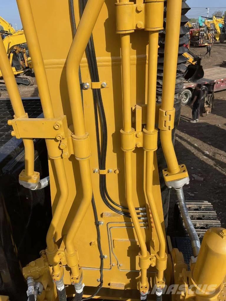 CAT 349 Гусеничні екскаватори