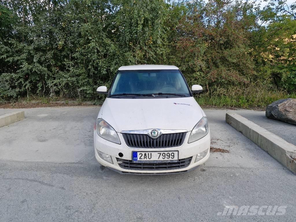 Skoda FABIA Автомобілі