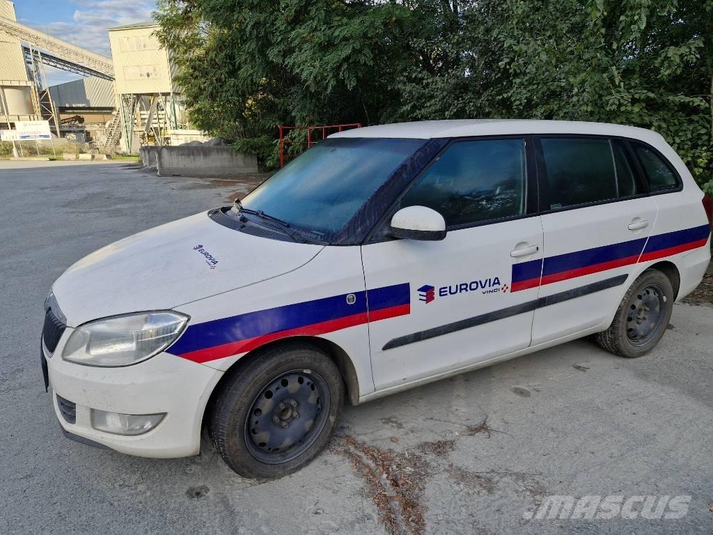 Skoda FABIA Автомобілі