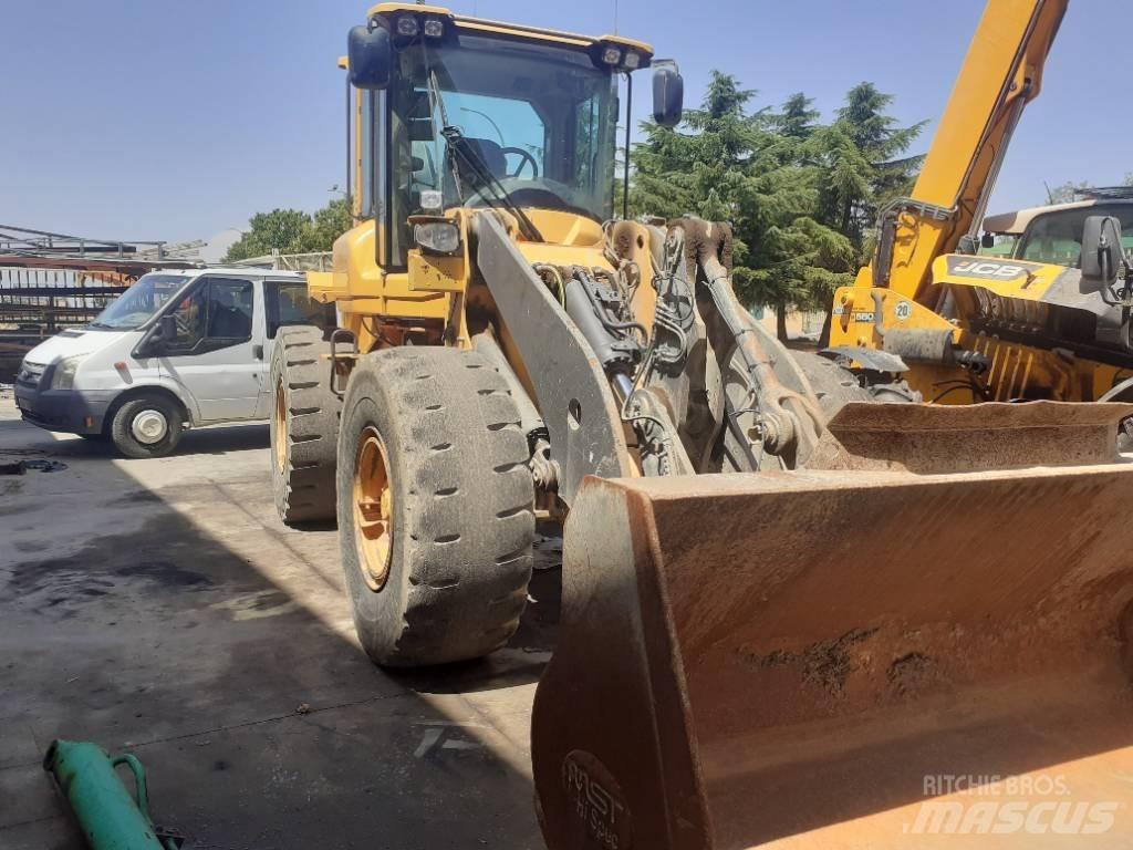 Volvo L 70 H Фронтальні навантажувачі