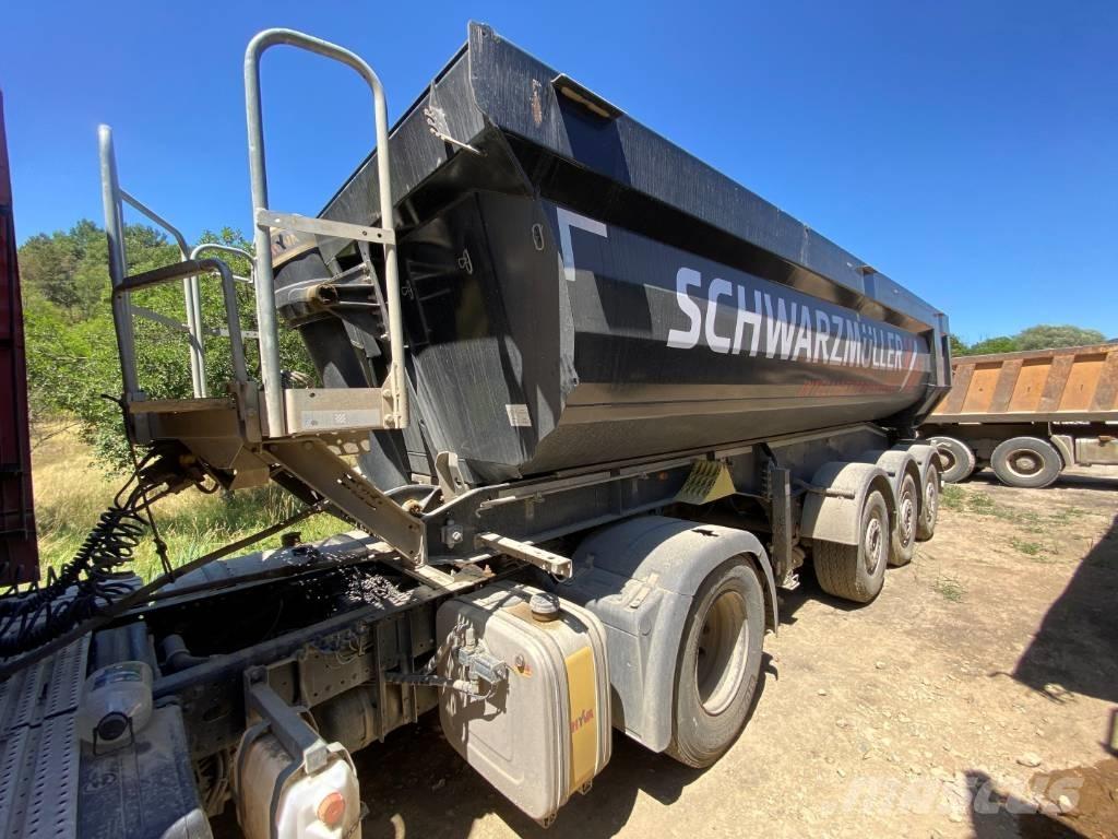 Schwarzmüller SK Напівпричепи-самоскиди
