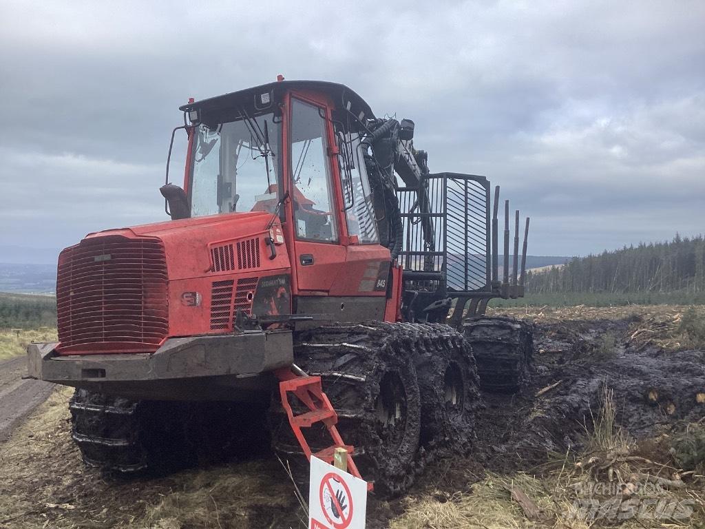 Komatsu 845 Форвардери