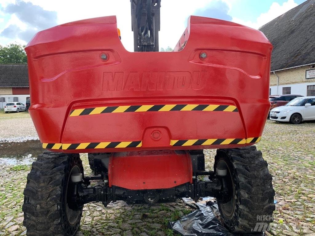 Manitou 220TJ+ Телескопічні підйомники