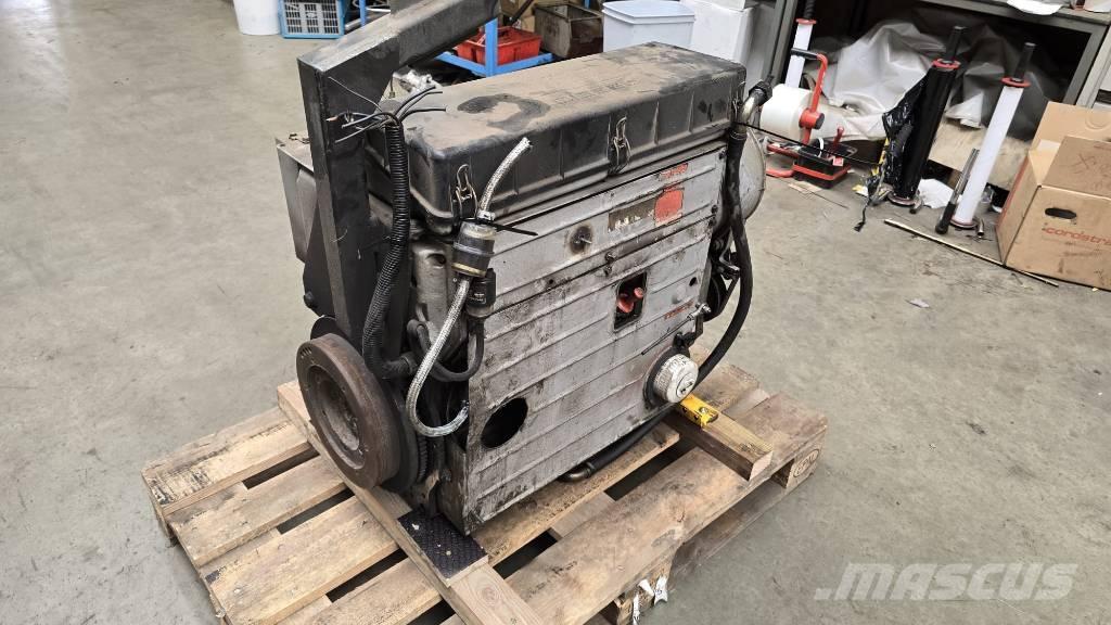 Hatz 4M40L Двигуни