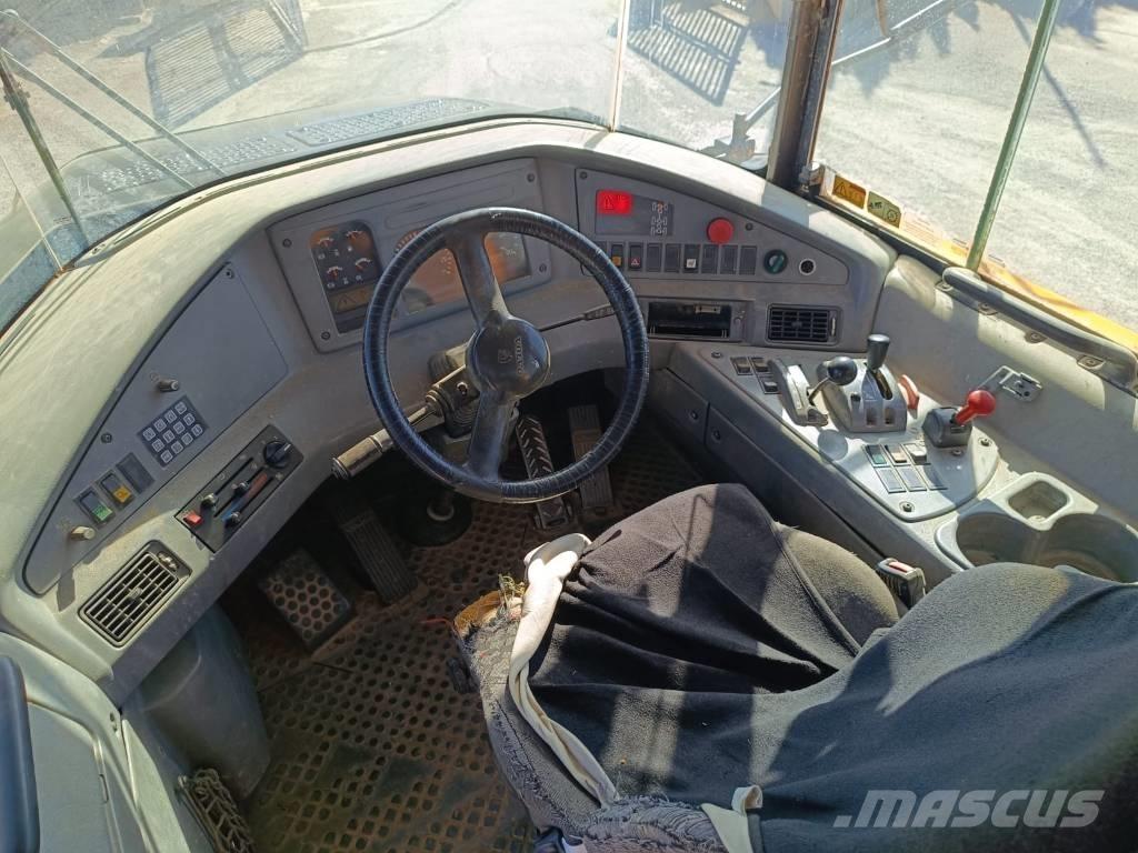 Volvo A 40 D Зчленовані самоскиди