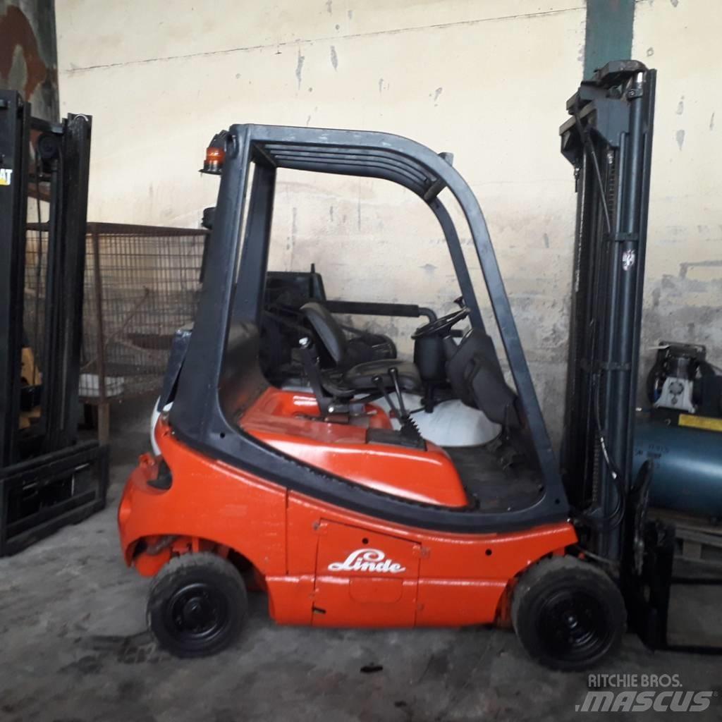 Linde H18d Річ-трак із високим підйомом