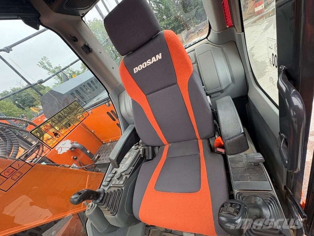 Doosan DX140LCR-5 Гусеничні екскаватори