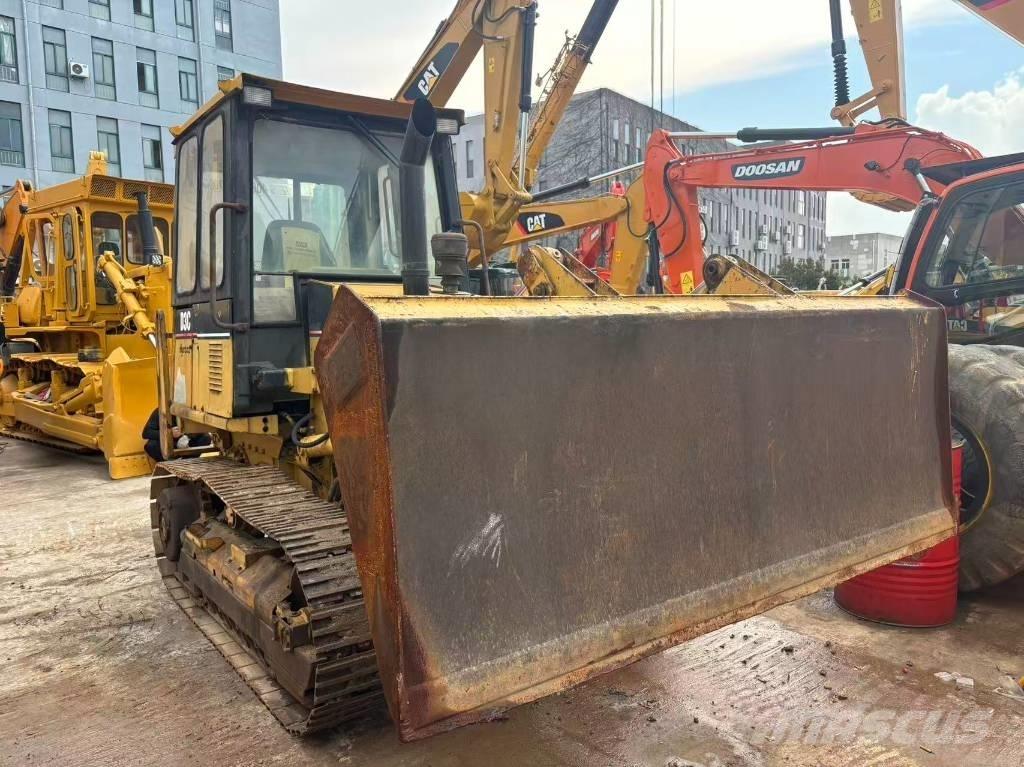 CAT D3C Гусеничні бульдозери