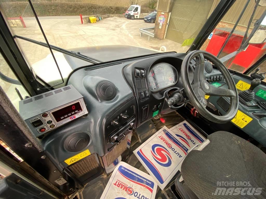 Terex TA 300 Зчленовані самоскиди