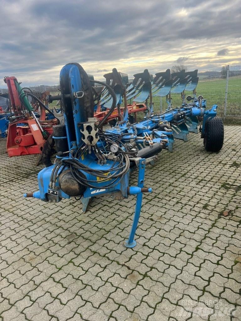Lemken Juwel 8 Реверсивні плуги
