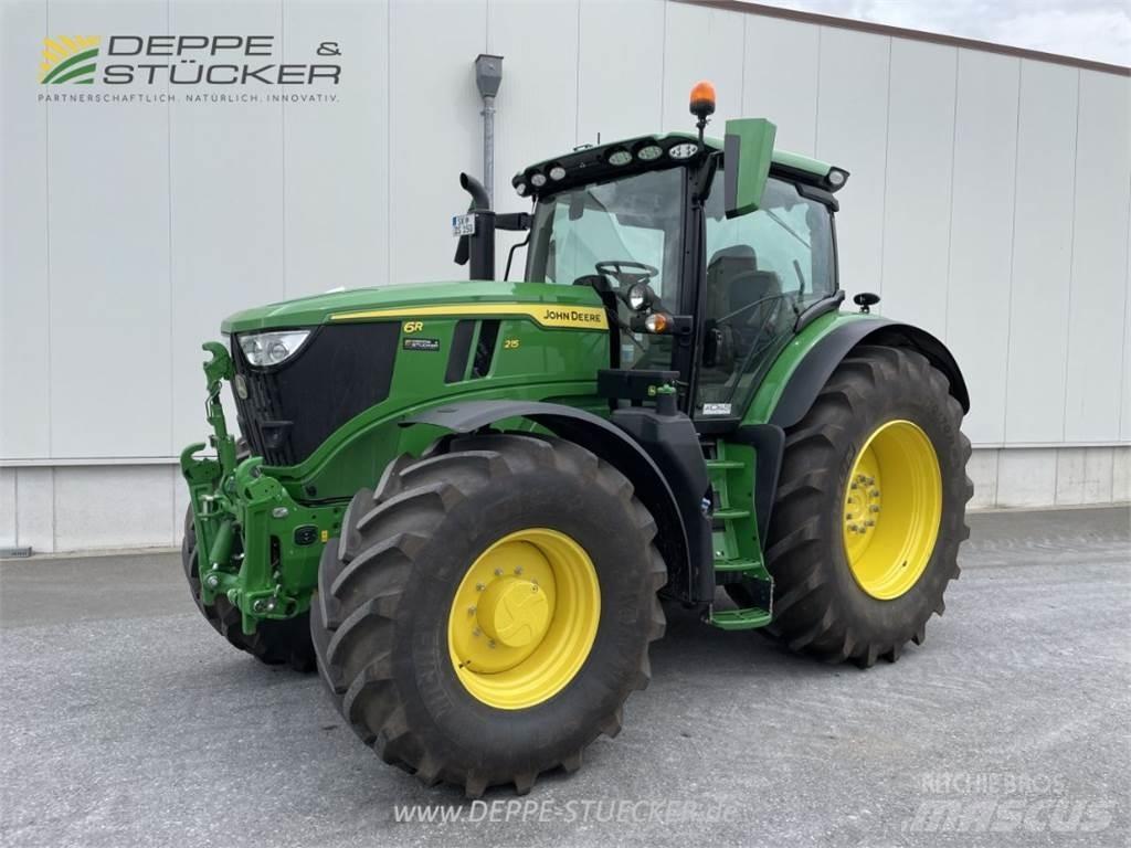 John Deere 6R 215 Трактори