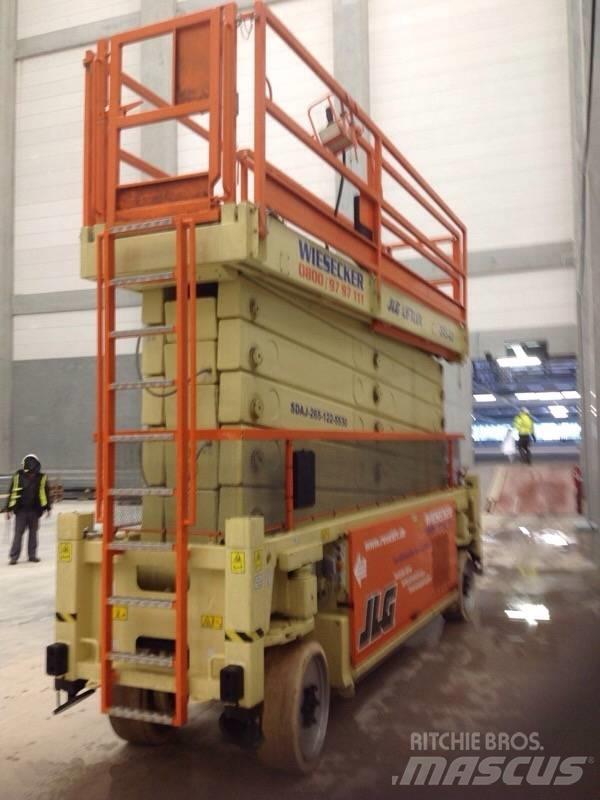 JLG SL245-12 Підйомники-ножиці