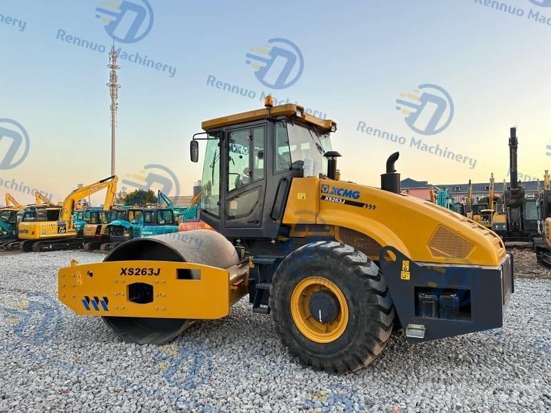 XCMG XS263J Грунтові котки