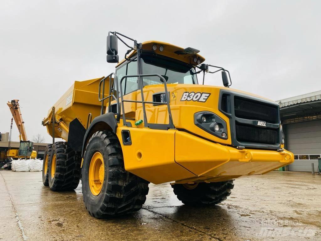 Bell B 30 E Зчленовані самоскиди