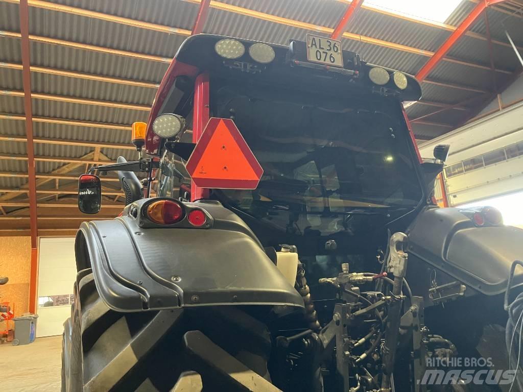 Valtra T 153 HT Трактори