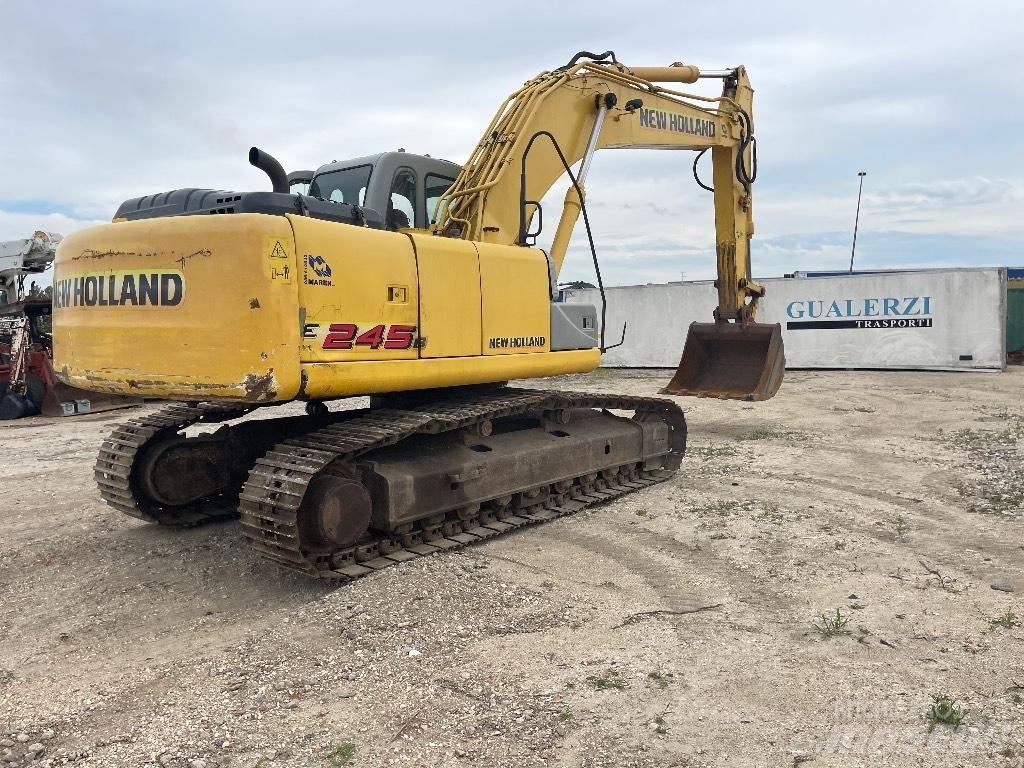 New Holland 245B Гусеничні екскаватори