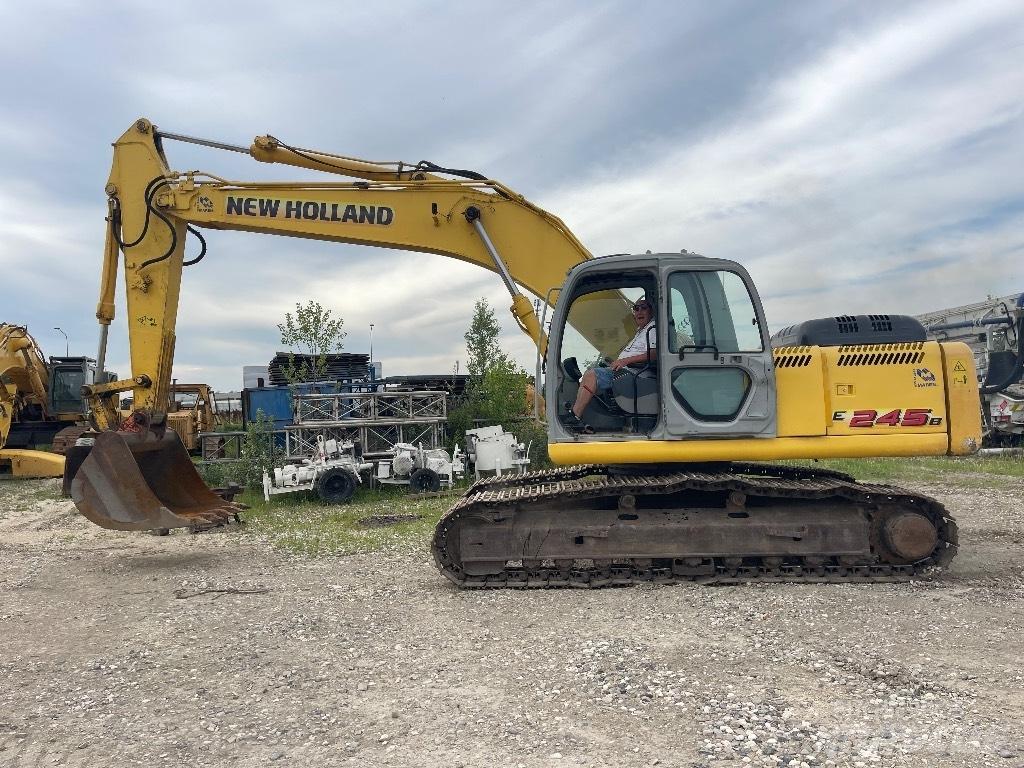 New Holland 245B Гусеничні екскаватори