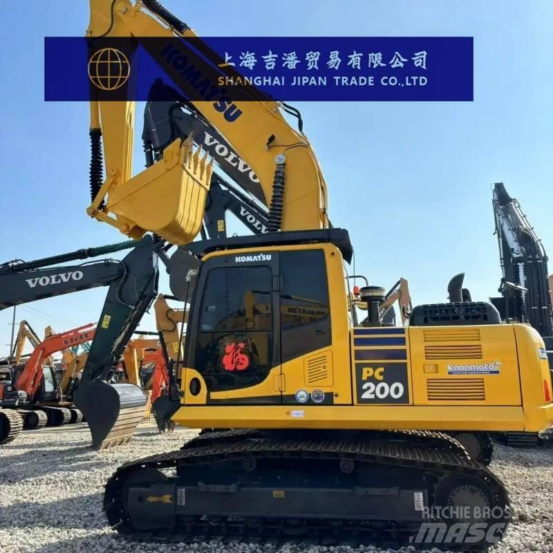 Komatsu PC 200 Гусеничні екскаватори