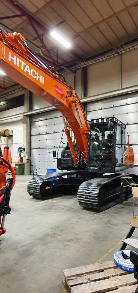 Hitachi ZX 210 LC-7 Гусеничні екскаватори