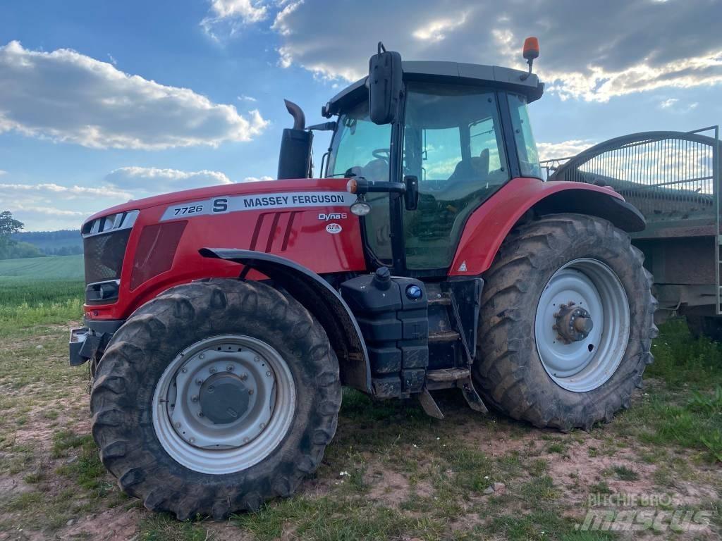 Massey Ferguson 7726 Трактори