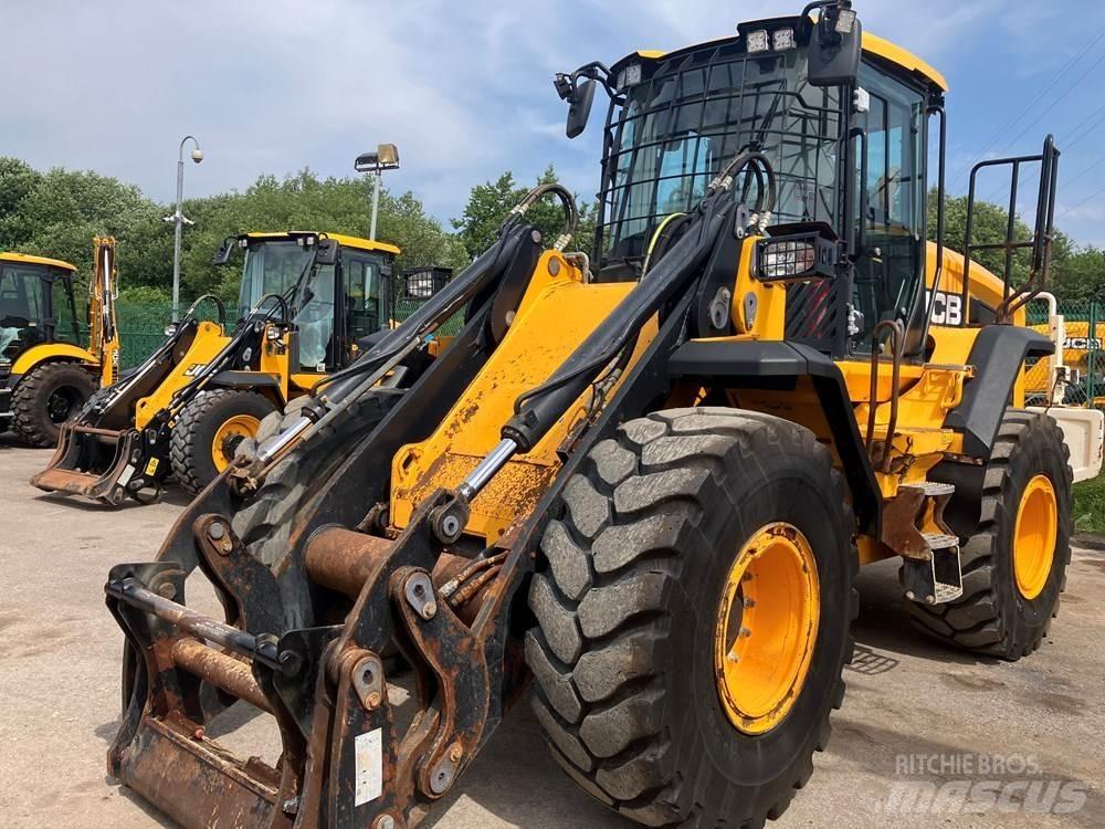 JCB 437 Фронтальні навантажувачі