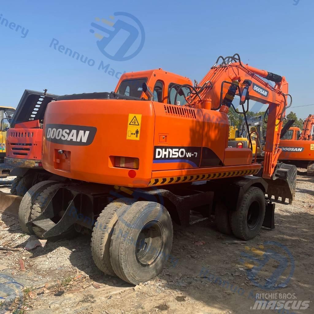 Doosan DH150W-7 Колісні екскаватори
