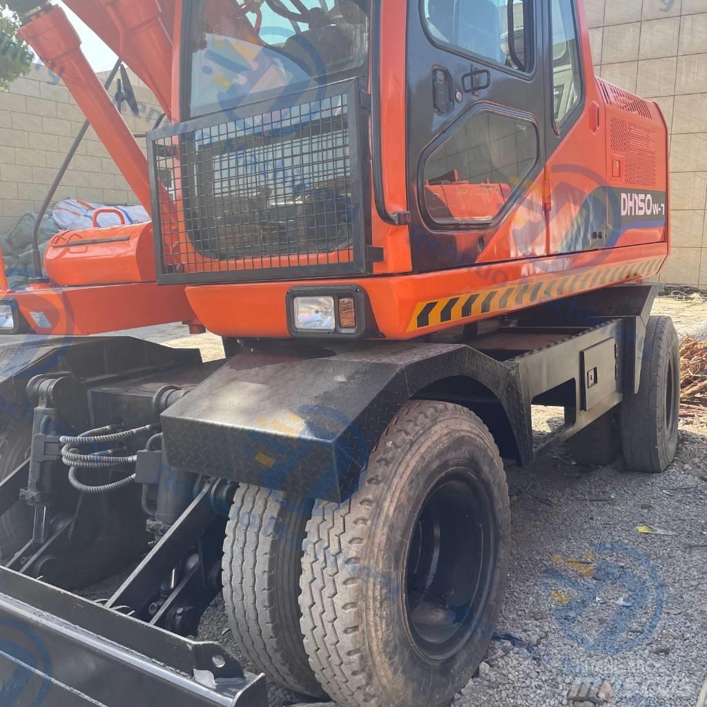 Doosan DH150W-7 Колісні екскаватори