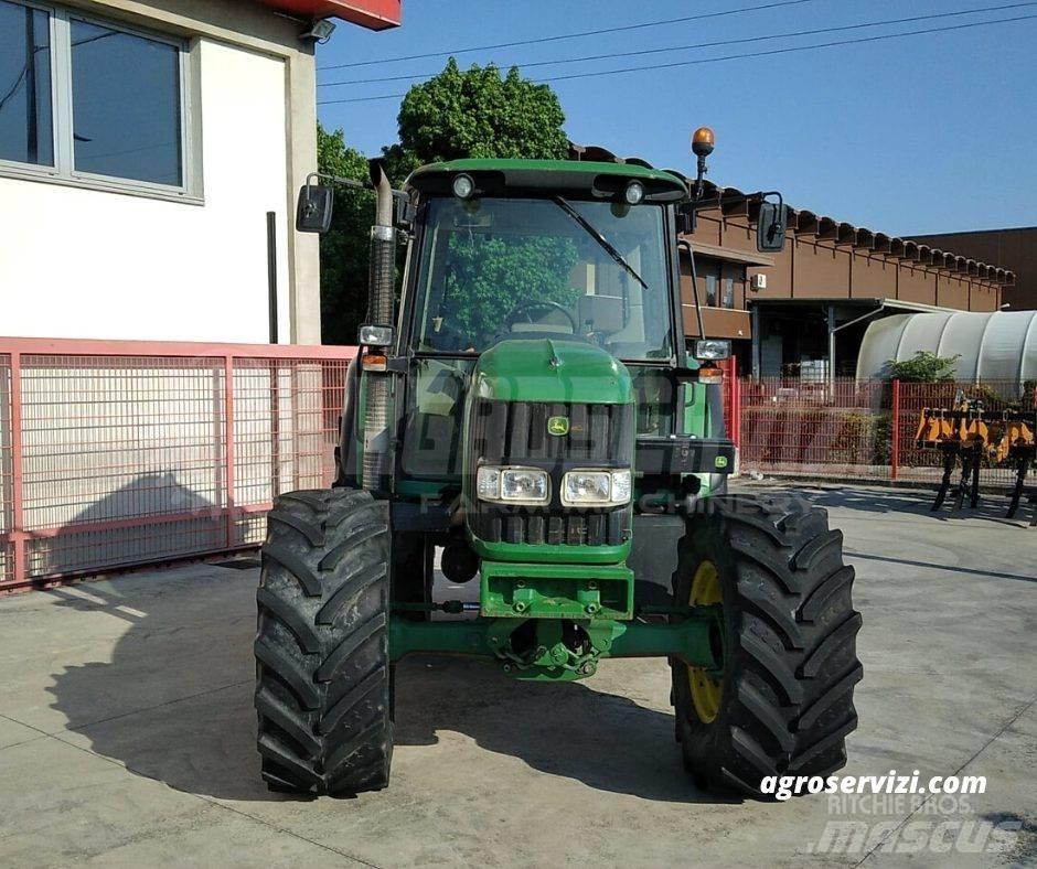 John Deere 6430 Трактори