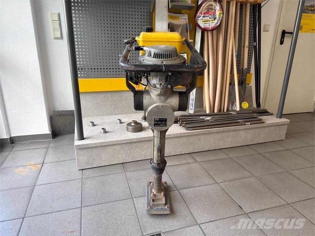 Wacker Neuson BS30 Трамбувальники