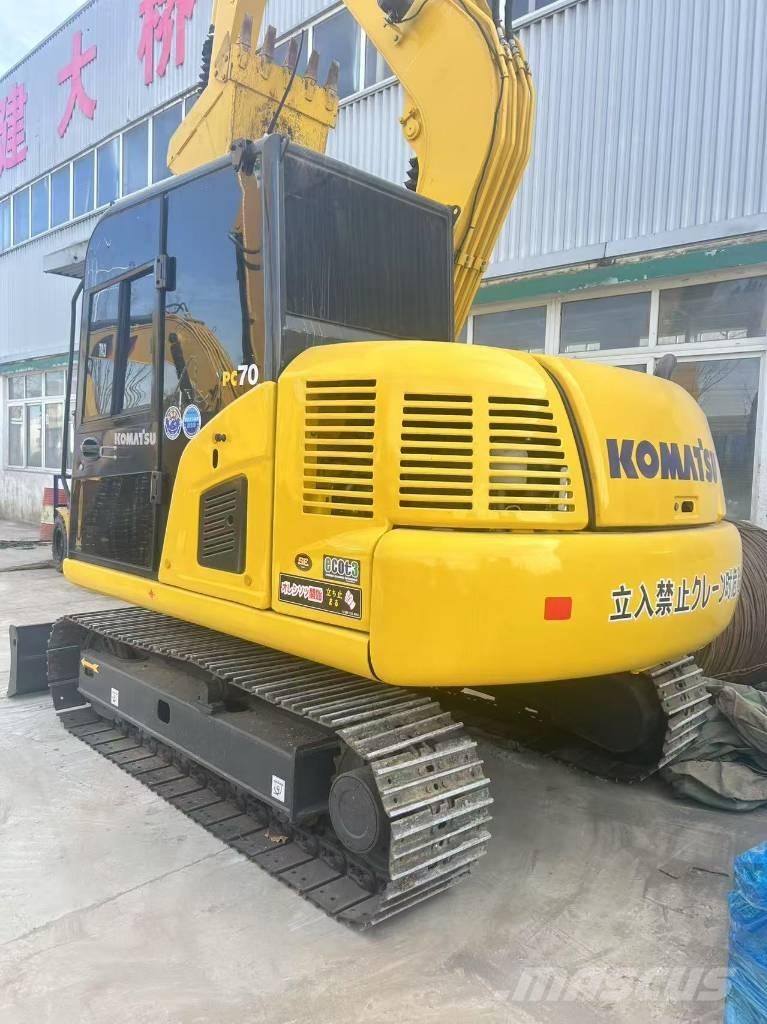 Komatsu PC 70 Гусеничні екскаватори