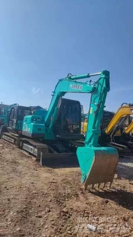 Kobelco SK 75 Гусеничні екскаватори