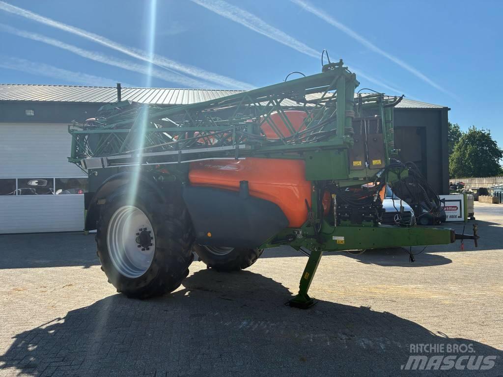 Amazone UX 4200 Причіпні обприскувачі