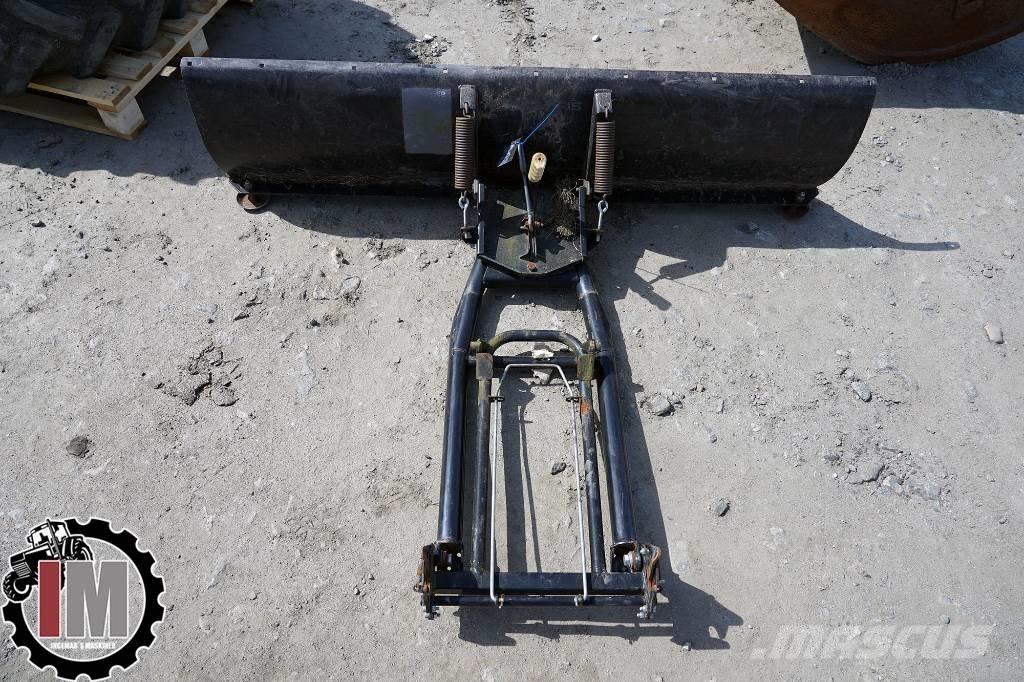 Polaris Snöblad / Plog Снігоочищувальні ножі та плуги