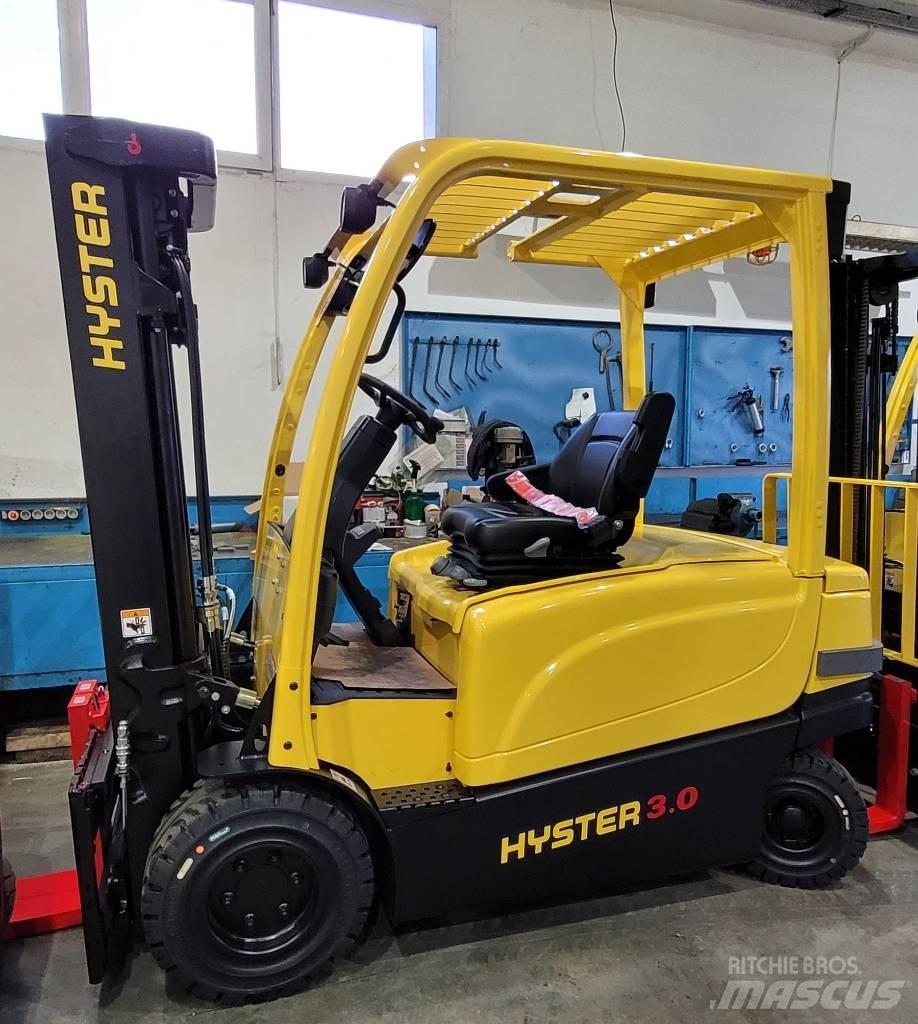 Hyster J3.0XN Електронавантажувачі