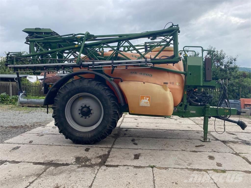 Amazone UX 4200 Причіпні обприскувачі