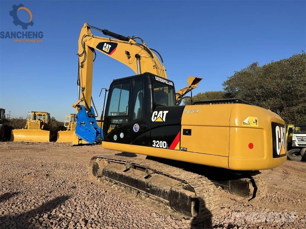 CAT 320 D L Гусеничні екскаватори
