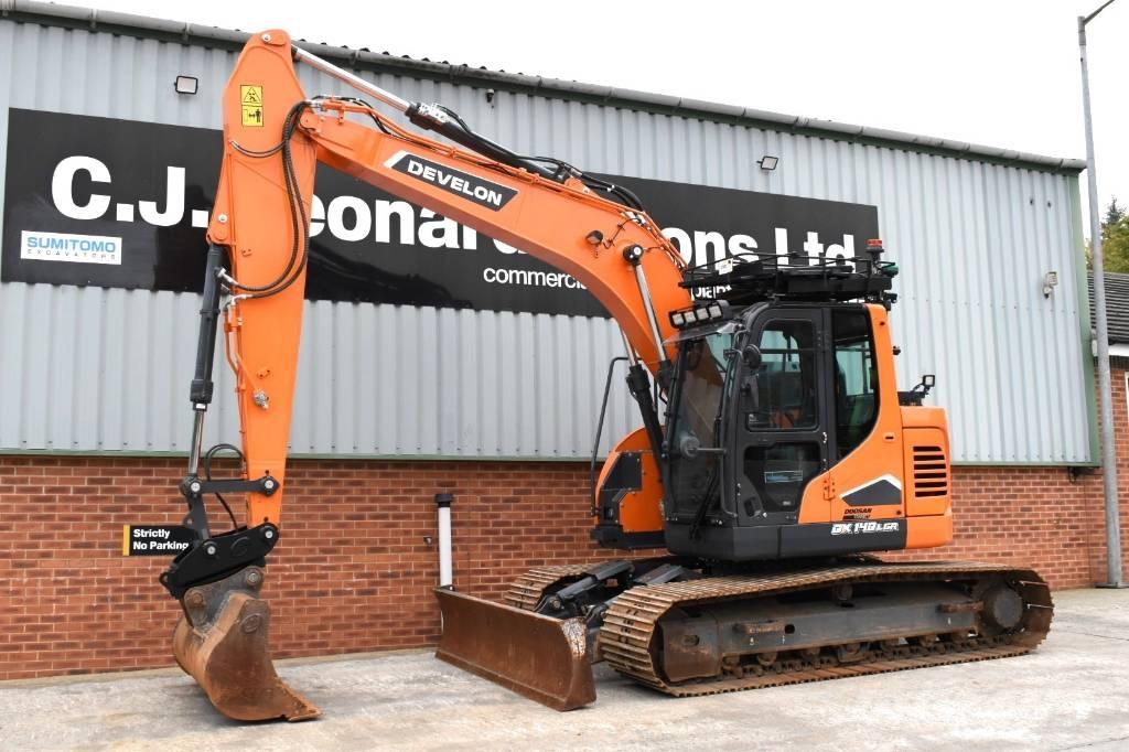 Develon DX140LCR-7 Гусеничні екскаватори