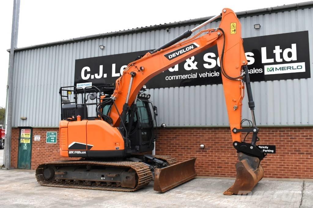 Develon DX140LCR-7 Гусеничні екскаватори