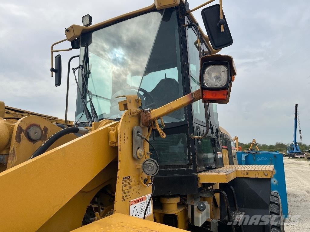 CAT 938 G II Фронтальні навантажувачі