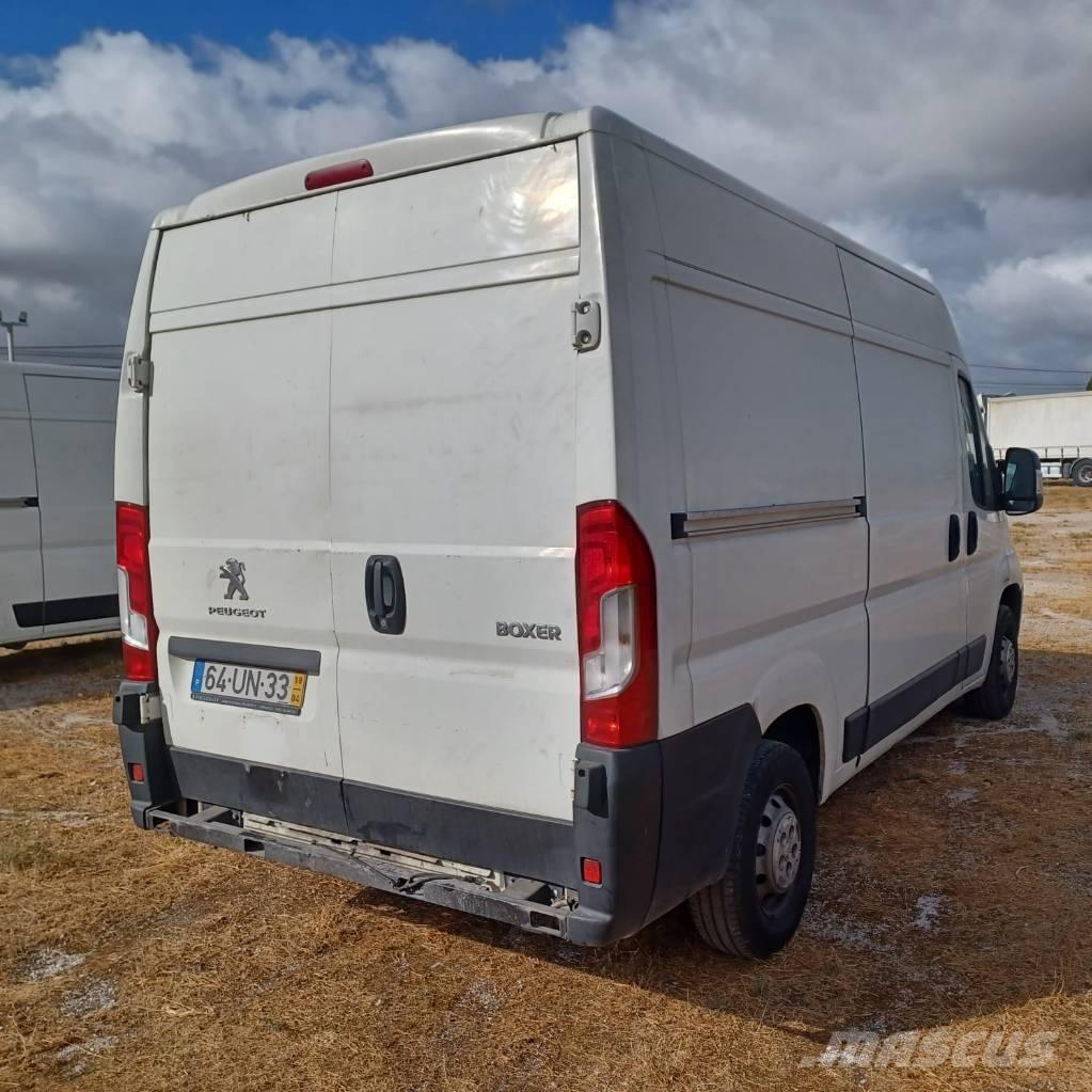 Peugeot Boxer Пікапи / Бічне розвантаження