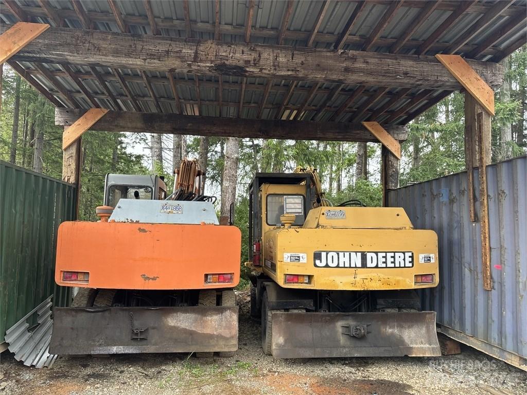 DEERE 595D Колісні екскаватори